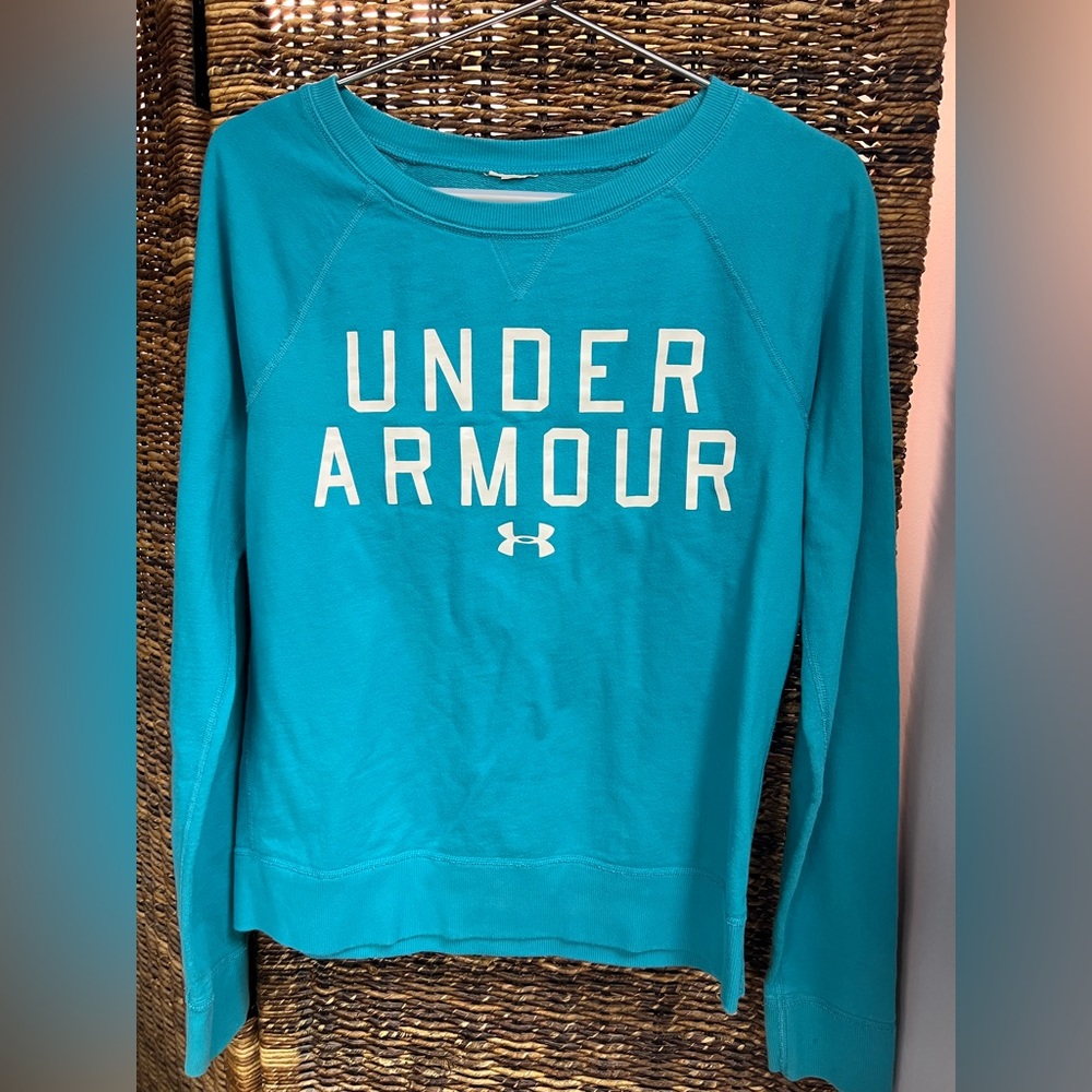 Under Armour - Teal Sweatshirt- Estimated size: XS, Missing tags,great condition
